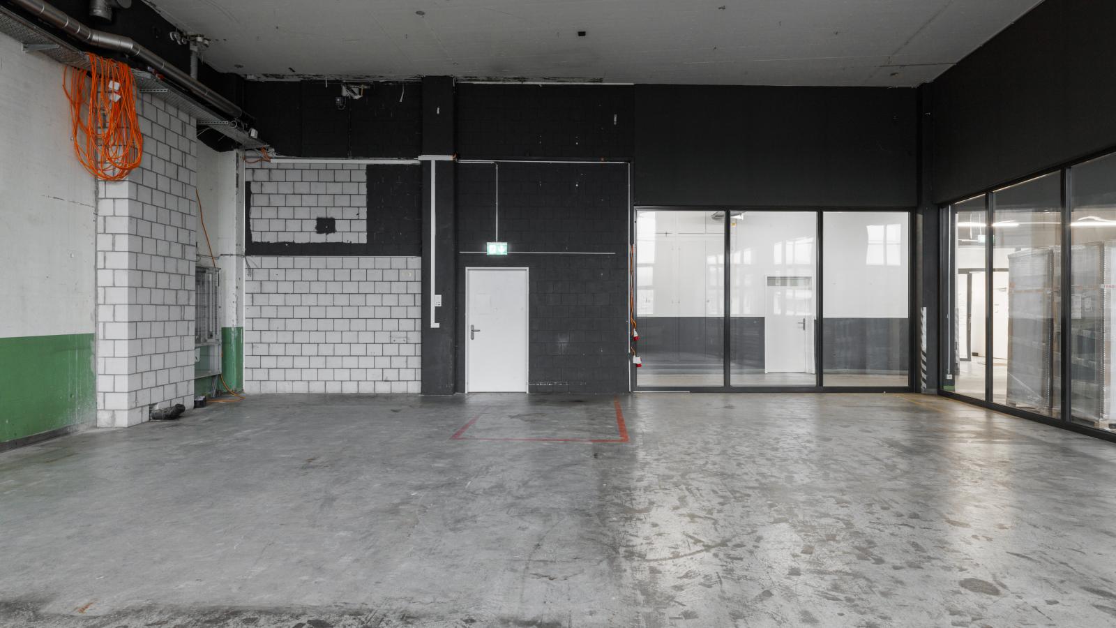 2024-12-mobimo-seehallen-horgen-7-marenkindlerphotography.jpg